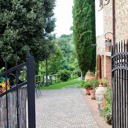 Popoltaio-schiacciato Sleeps 2 Pool Air Con *